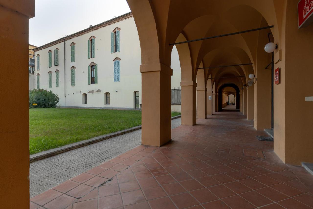 Tranquil Elegance In The Heart Of Pisa - Historic Convent Apartment Екстер'єр фото